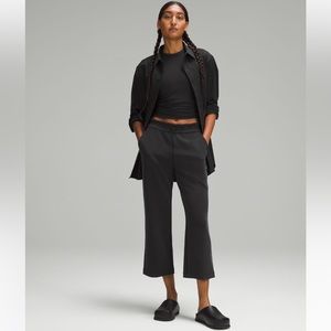 🖤 Lululemon Softstreme High-Rise Straight-Leg Cropped Pant, Size 6, Black 🖤